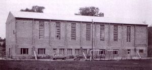Bau der Turnhalle 1958